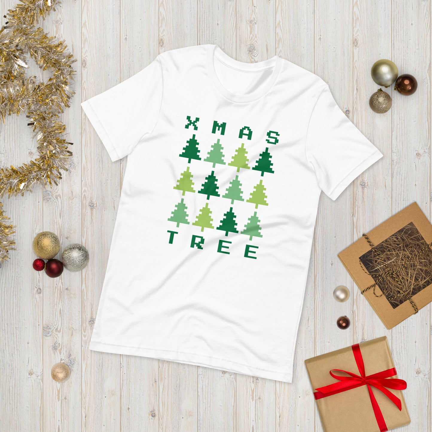 XMAS TREE Unisex t-shirt