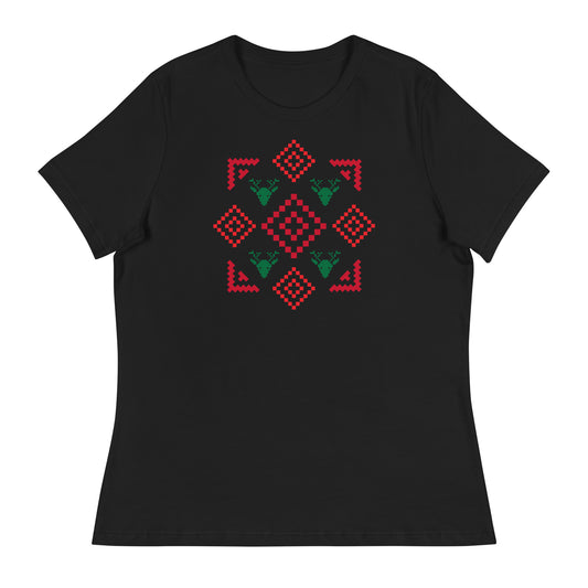 Traditional Christmas print 1 Women's Relaxed T-Shirt