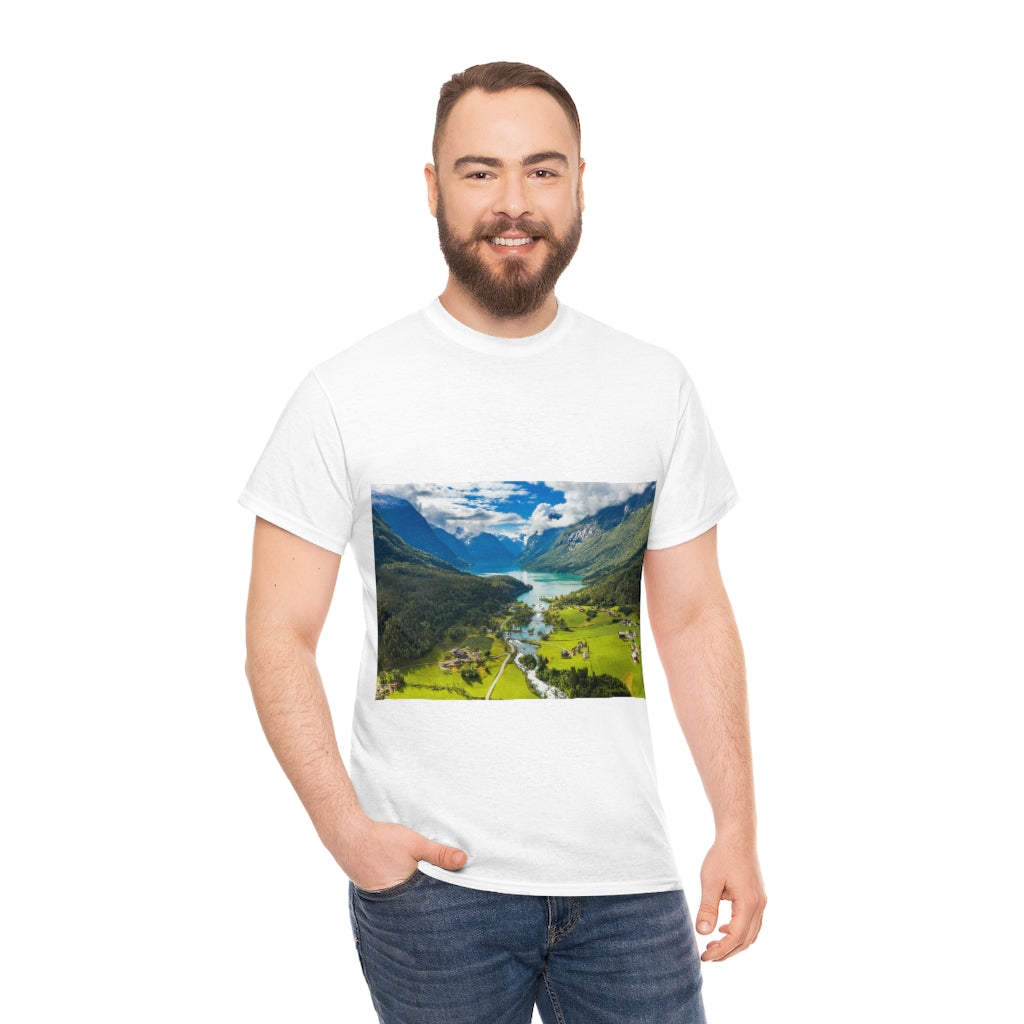 Norwegian Nature Unisex Heavy Cotton Tee