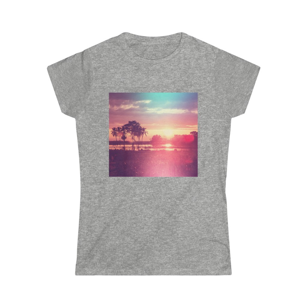 Summer Sunset Women's Softstyle Tee